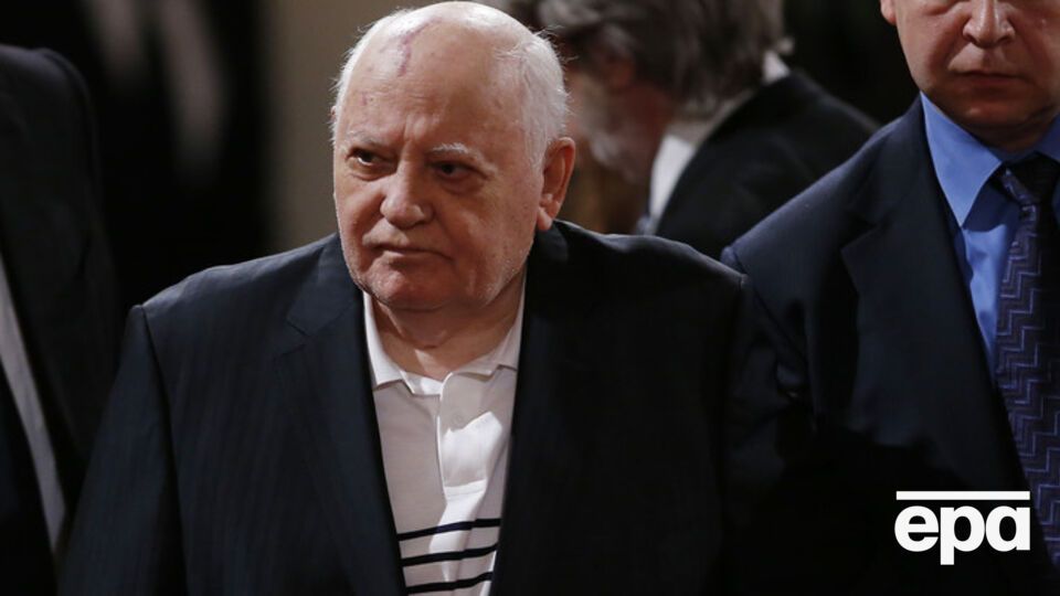 Горбачев считает, что переговорщики давно должны были начать поиск компромисса между РФ и Турцией