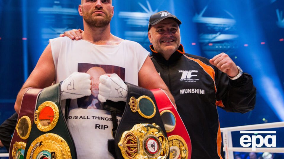 Кличко намерен вернуть себе четыре чемпионских пояса. На фото слева – Тайсон Фьюри