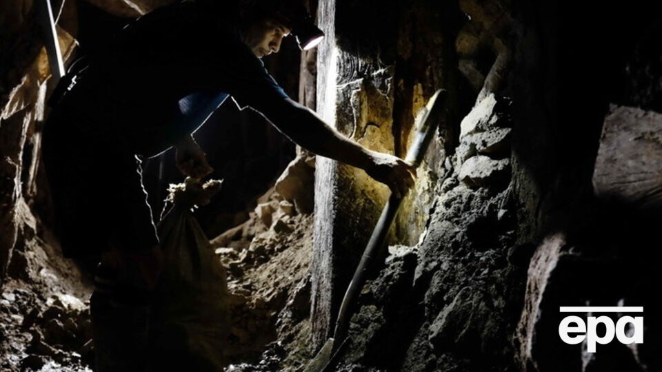 В ответ на блокаду Крыма боевики лишили местных шахтеров источника дохода