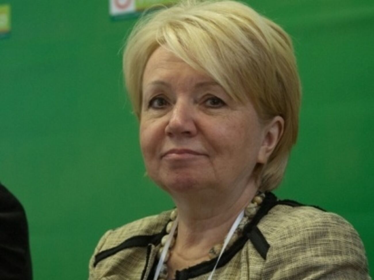 "Яблоко" возглавила Слабунова