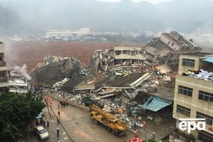 Под завалами в Шеньчжэне остаются живые люди