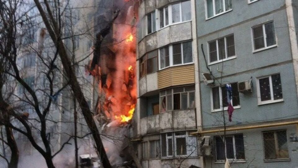 Количество жертв взрыва в жилом доме Волгограда увеличилось