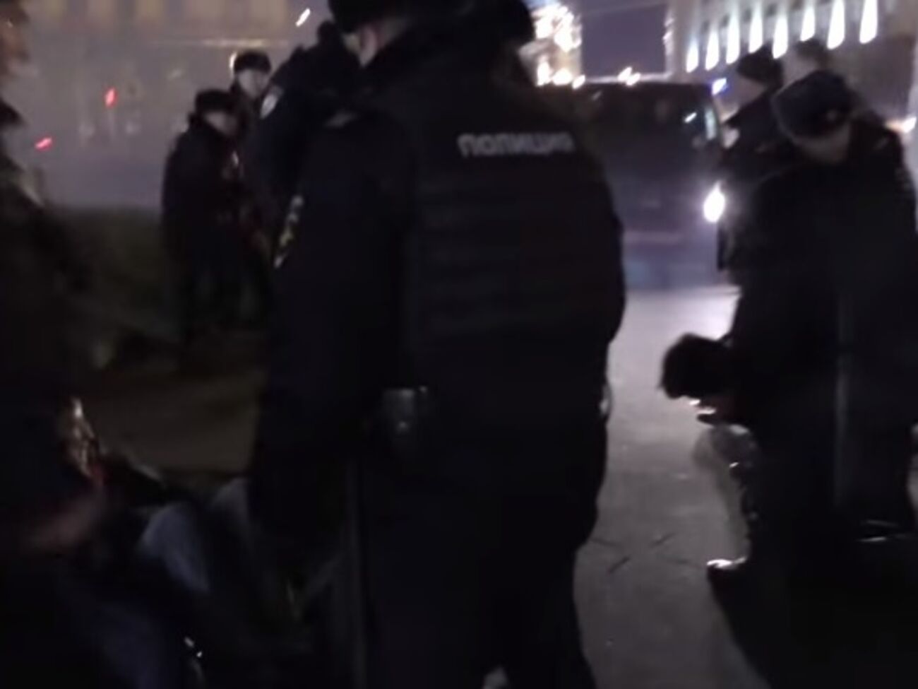 Демонстранты поздравили чекистов с праздником