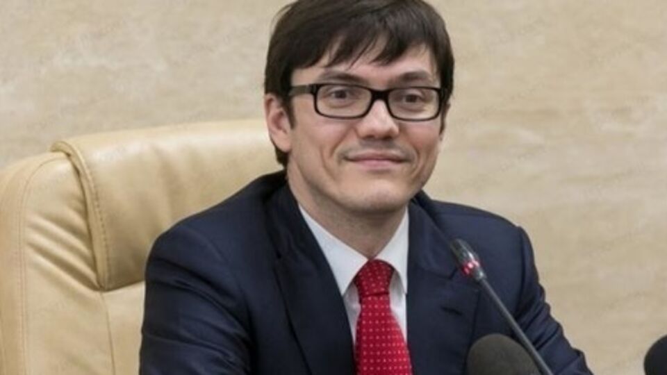 Андрей Пивоварский: Очень многие люди, которые в министерстве работают, причем много лет работают, они – специалисты и патриоты