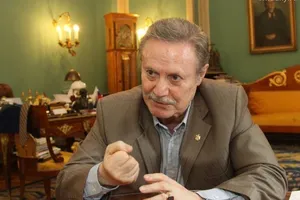 Юрий Соломин: Если бы Россия хотела ответить Украине, то наши войска уже дошли бы до Киева