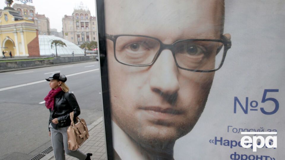 FT: Коррупционные скандалы, рост тарифов и снижающийся уровень жизни опустили рейтинг Яценюка практически до нуля