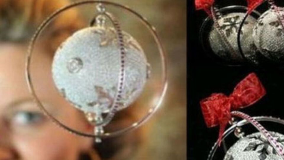Шар от Hallmark Jewellers – самая дорогая елочная игрушка в мире