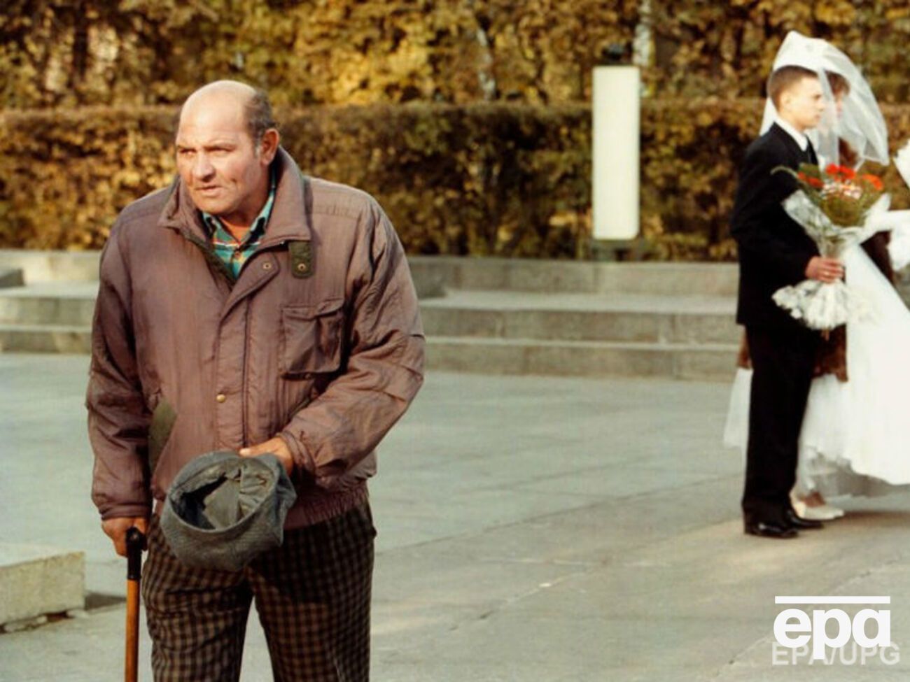 Можно ли прожить в Украине на зарплату $55 и пенсию $43 в месяц?