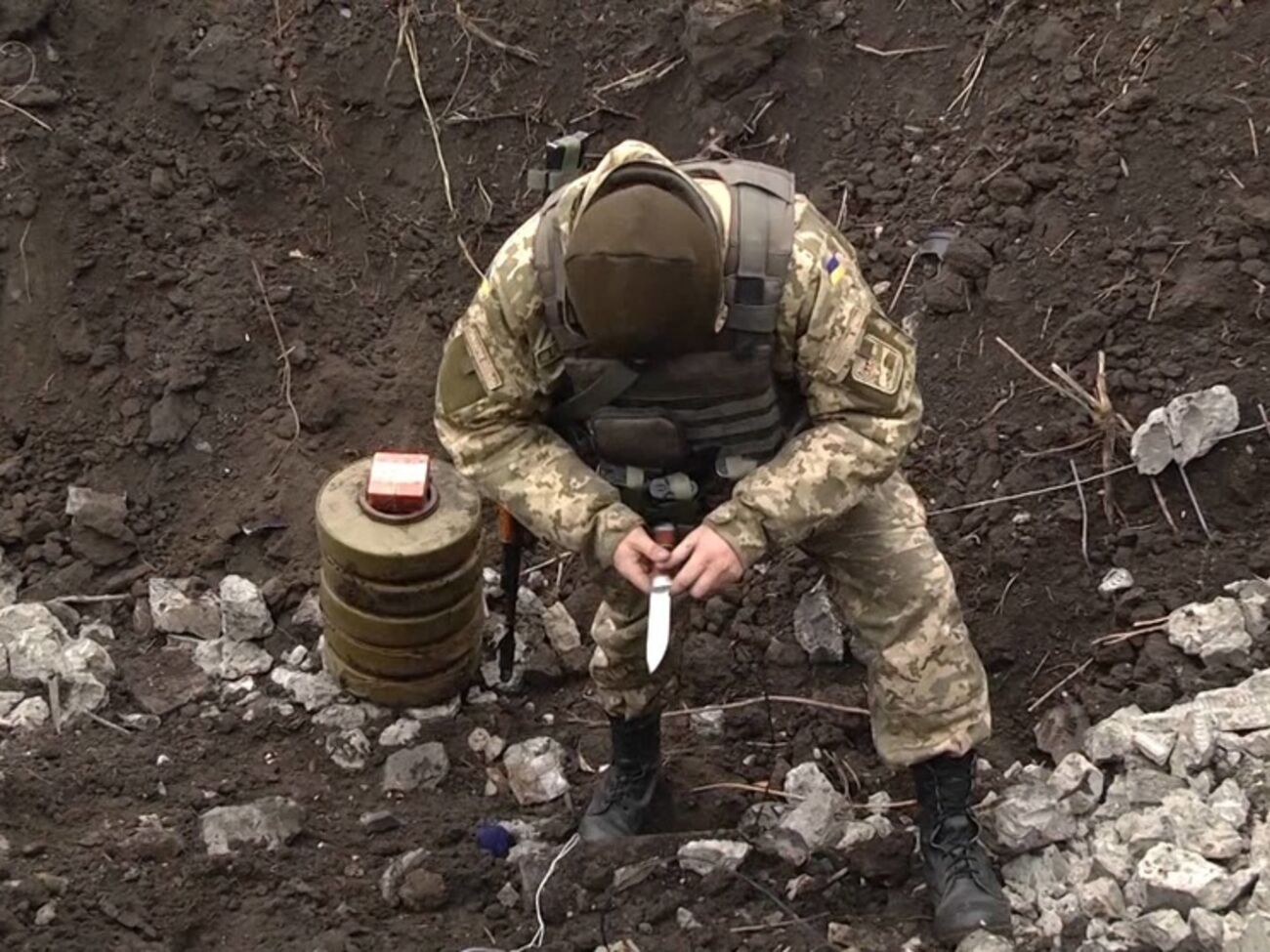 Подрыв арсенала проходил с соблюдением всех мер безопасности