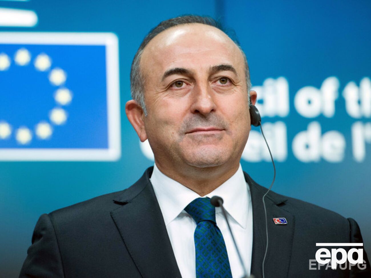 Министр иностранных дел Турции Мевлут Чавушоглу заявил, что в 90% случаев российская авиация бомбит позиции сирийской оппозиции