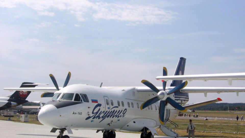 На предприятии отметили, что переход "Авиакора" на сокращенную рабочую неделю носит временный характер