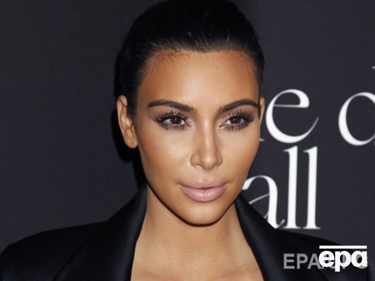 Попу Кардашян теперь можно отправлять в сообщениях