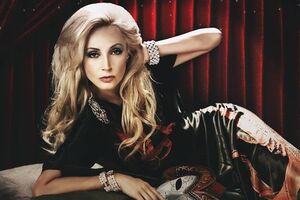 Орбакайте показала детей от разных браков