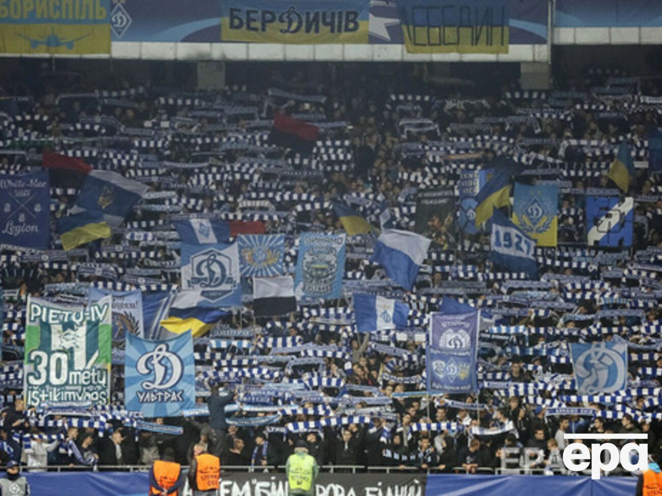 Расистский скандал на "Олимпийском" переходит в судебную плоскость