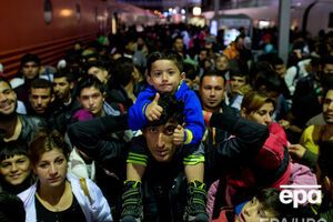 Мигранты продолжают прибывать в Европу