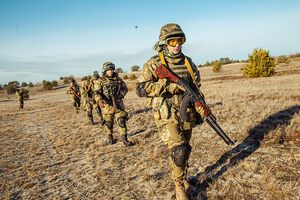 "Образцовая" бригада спецназа Нацгвардии провела учения с участием американских специалистов