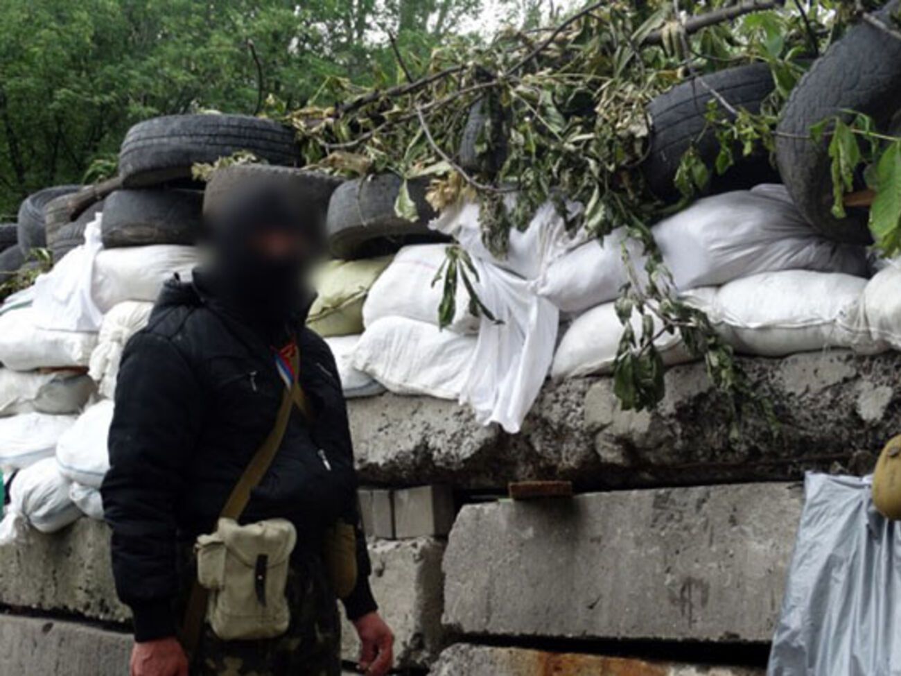 Подозреваемый дежурил на блокпосту на въезде в Славянск