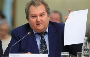 Емельянов предлагает "экстравагантные, но чувствительные" антиамериканские меры