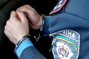 Бывший милиционер обвиняется по трем статьям УК Украины