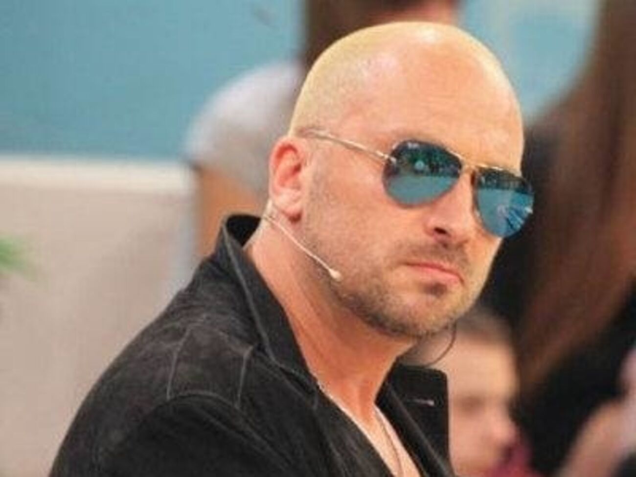 Источник сообщает, что в домах Нагиева в Санкт-Петербурге и Москве живут дети, которые очень похожи на него