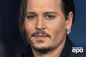 Участие Джонни Деппа в фильмах не принесло им успеха.