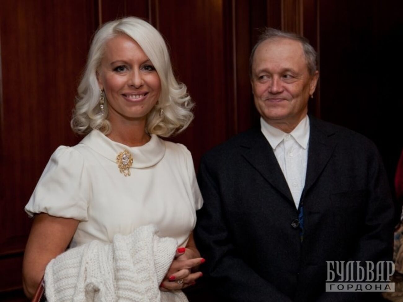 Геннадий Татарчено признался, что разводится с Астраей и желает ей найти нового мужа и продюсера