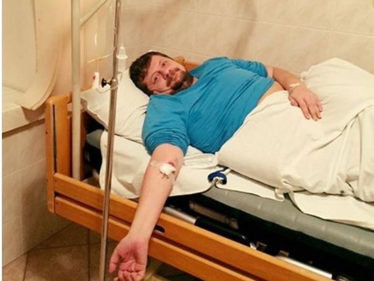 Врачи пытаются стабилизировать состояние нардепа