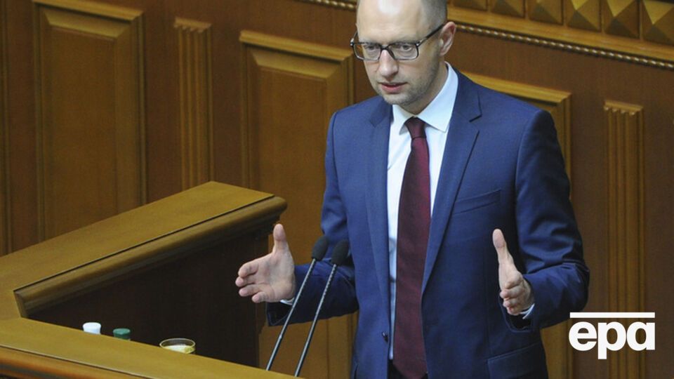 Яценюк заявил о введении санкций против России