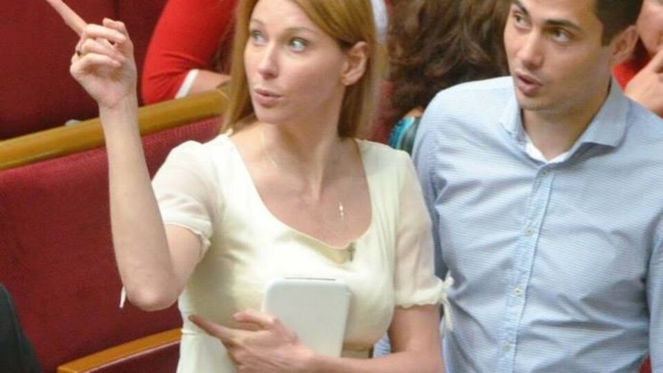 Червакова: Парламент дошел до пика абсурда