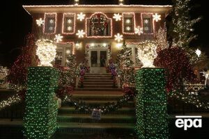 К рождественской подсветке в США подходят с размахом
