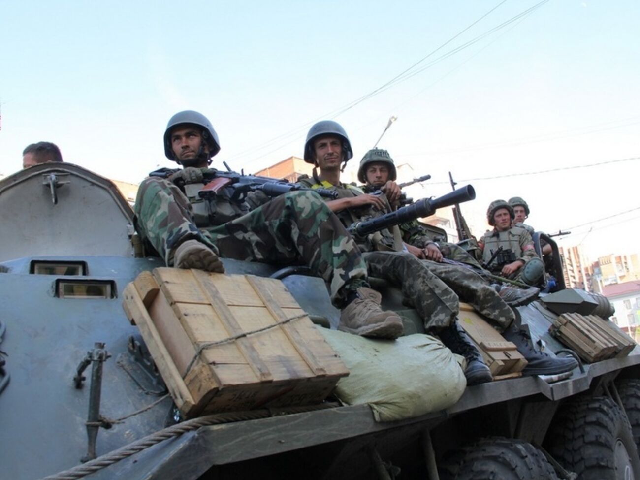 Армия благодарна волонтерам за помощь и поддержку