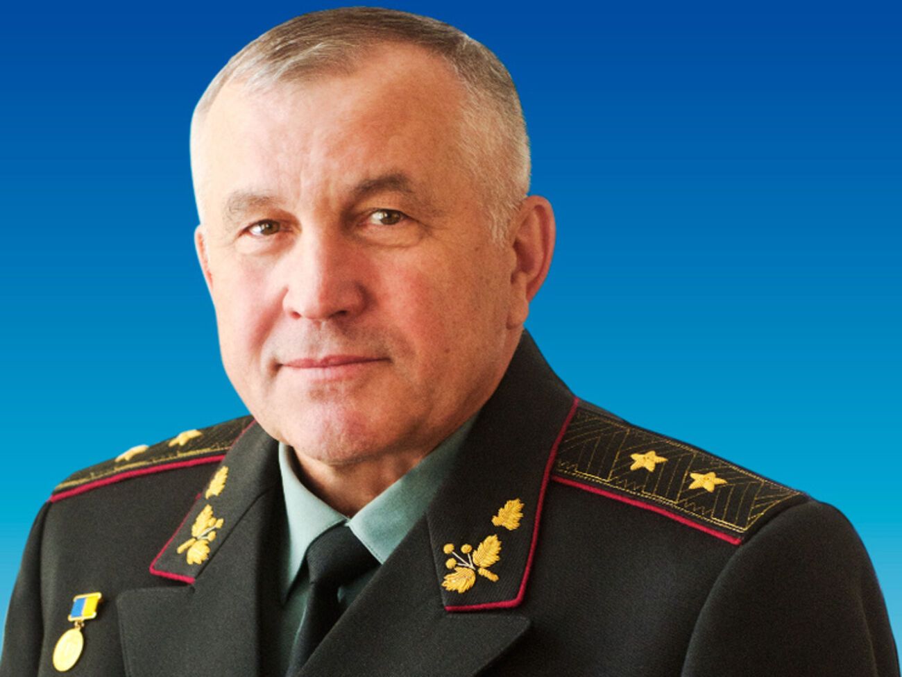 Возможно, генералов увольняют в отставку за пожар на складах вооружений в Сватово. На фото &ndash; генерал-лейтенант Анатолий Пушняков