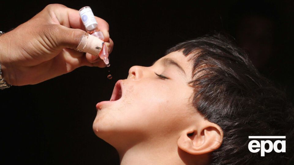 Минздрав отчитался о ходе второго тура вакцинации против полиомилита