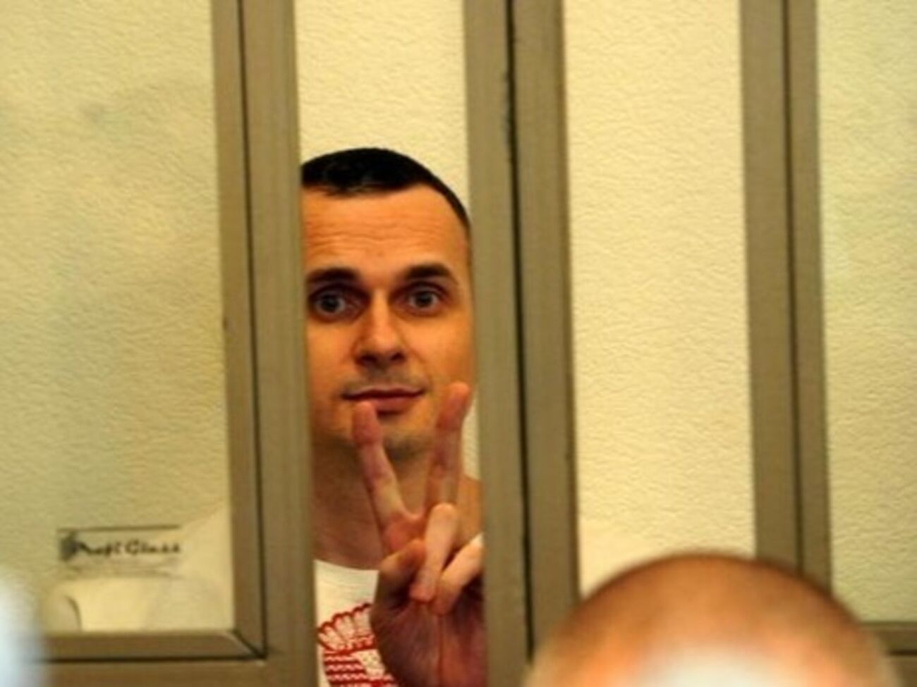 Суд отклонил иск Сенцова