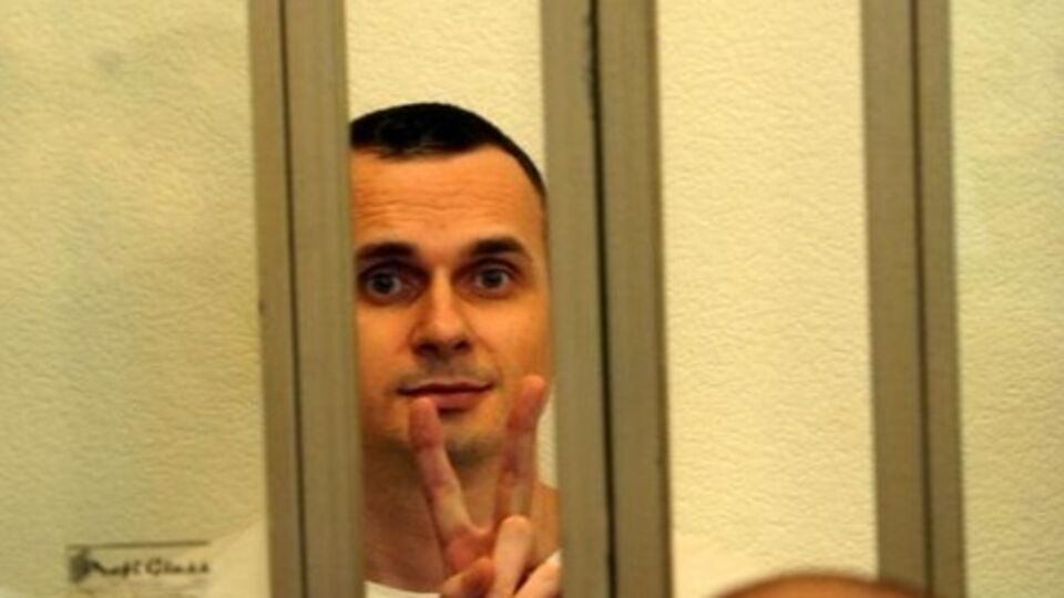 Суд отклонил иск Сенцова