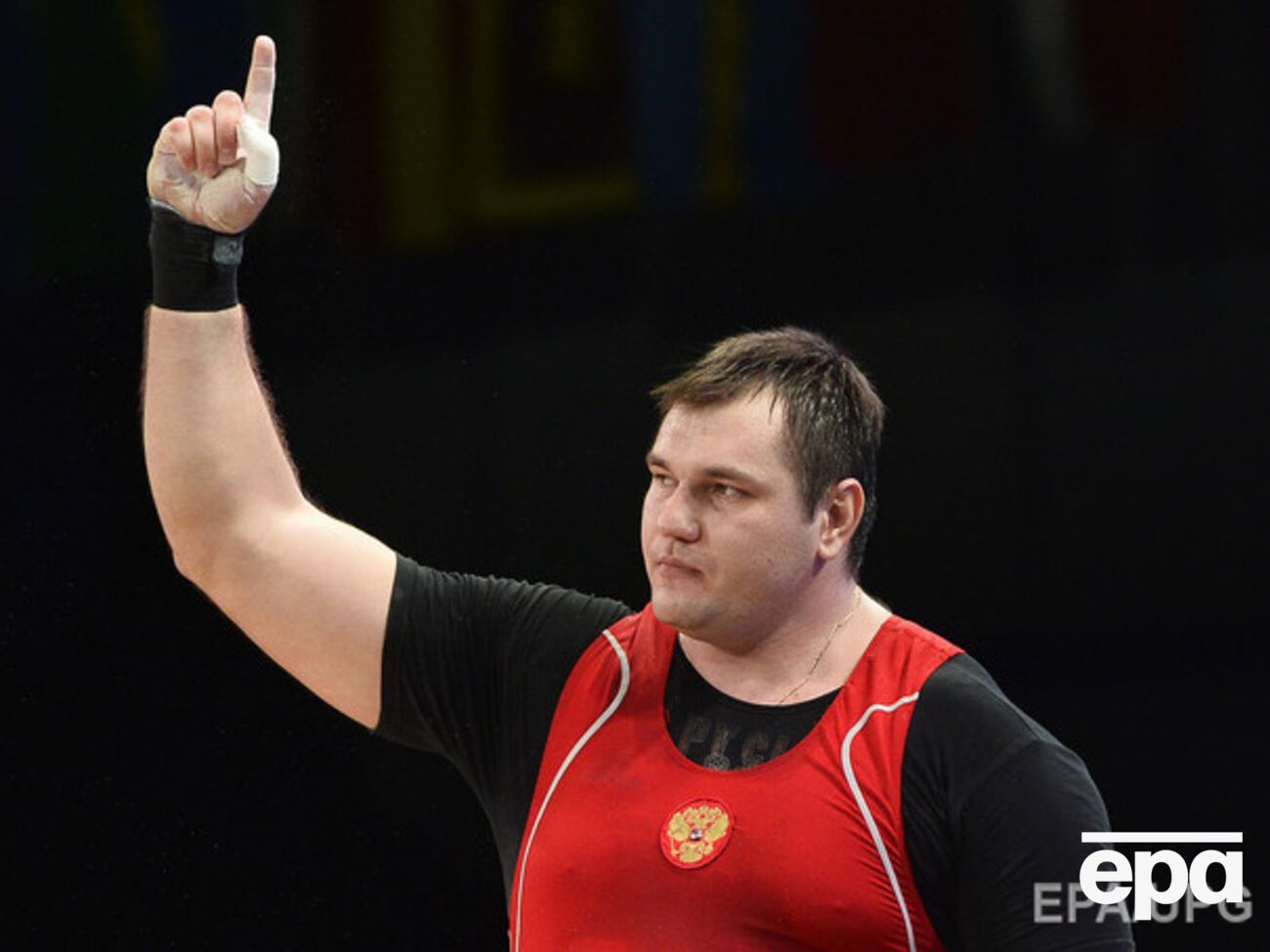 Ловчев временно отстранен от соревнований