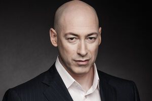 Дмитрий Гордон: Как киевлянин, гражданин, депутат, я хочу поименно знать членов организованной преступной группировки, стоявшей за попыткой рейдерского захвата "Жовтня"