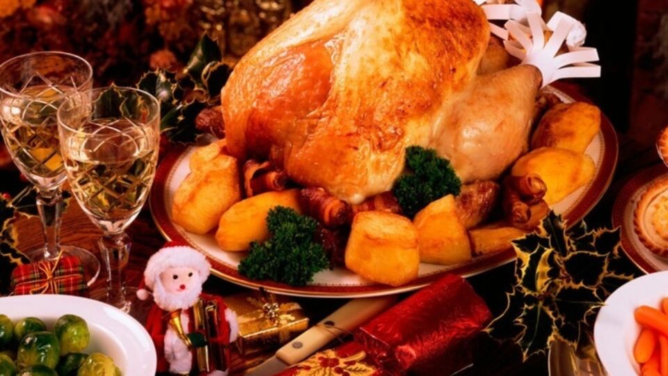 Жареный или запеченный гусь – Рождественское блюдо, которое перекочевало из королевского меню на рождественские столы европейцев