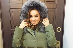 Чехова: А кем вы были в детстве на Новый год: зайчиком или снежинкой?