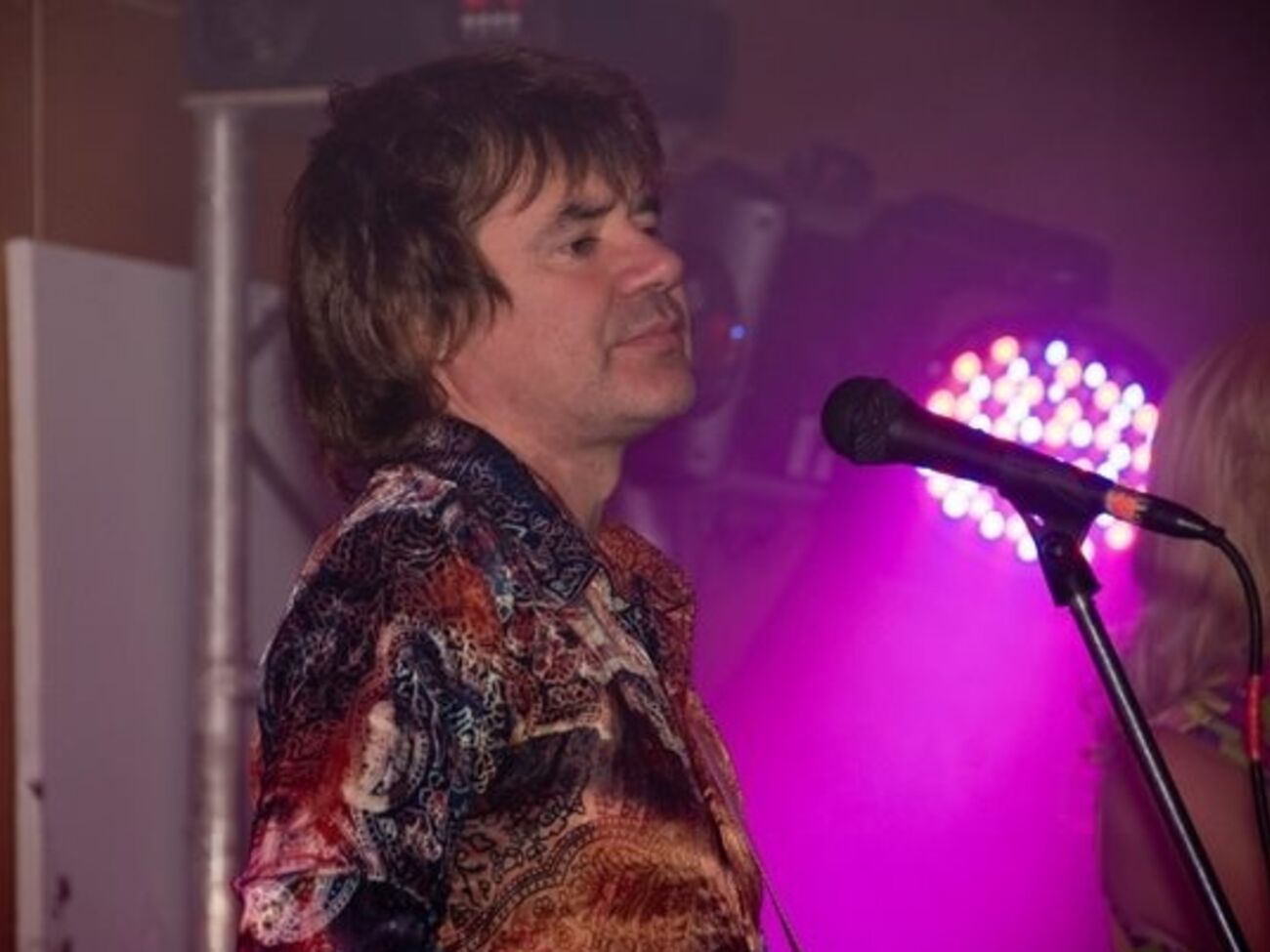 Осин страдает от одиночества