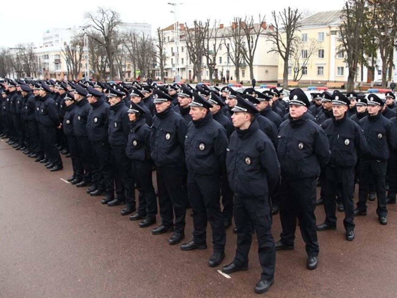 Церемония присяги полицейских патрульных в Хмельницком