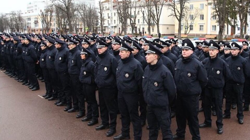 Церемония присяги полицейских патрульных в Хмельницком