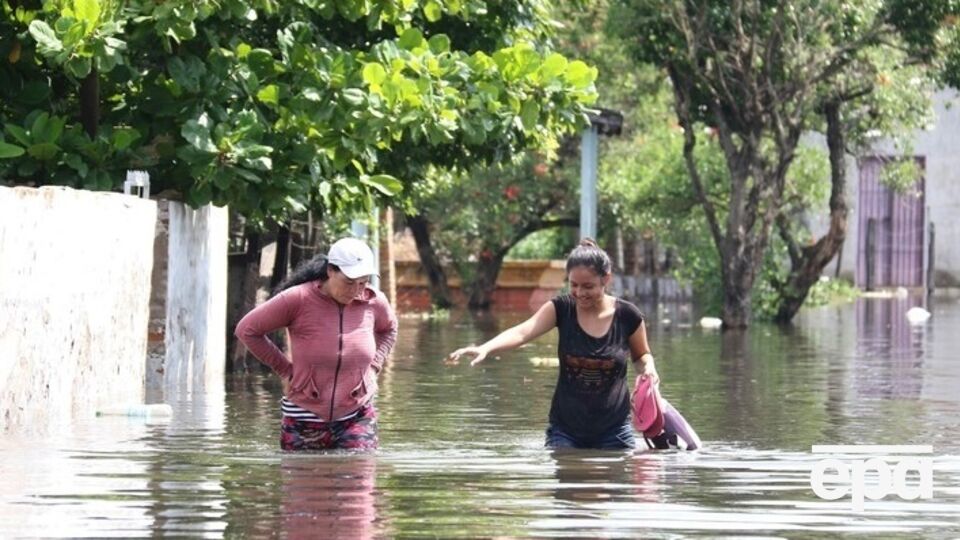 В Парагвае из-за маштабного наводнения объявлено чрезвычайное положение