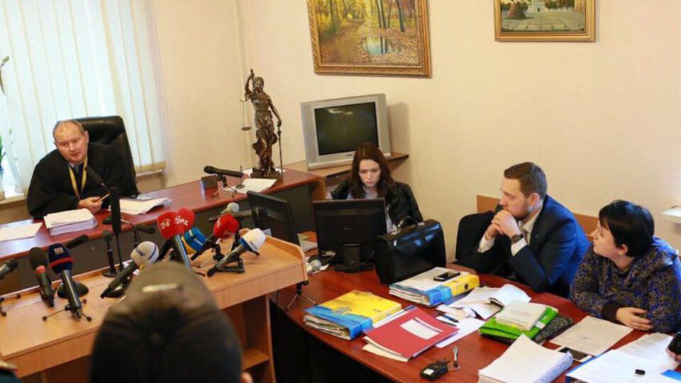 Суд продолжил рассмотрение дела