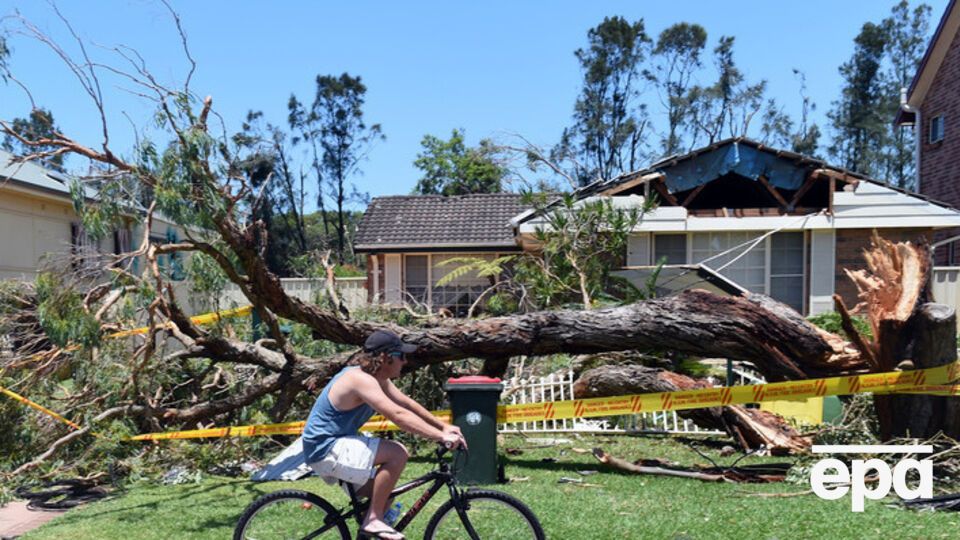 Число жертв стихии продолжает расти