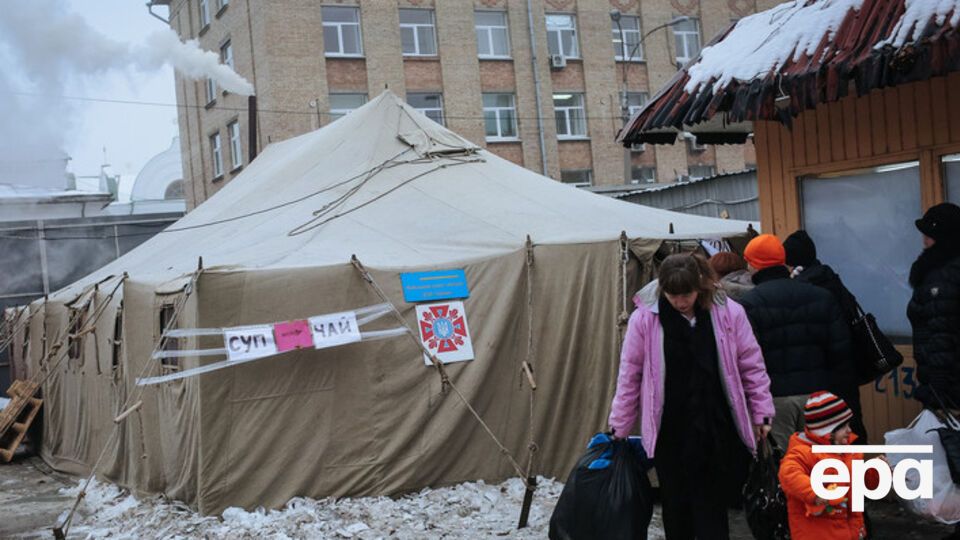 Украинские власти заявляют о гуманитарной катастрофе на территории, подконтрольной боевикам