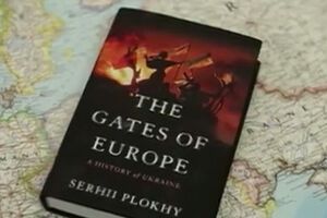 Книга "Ворота Европы" охватывает историю Украины за две с половиной тысячи лет