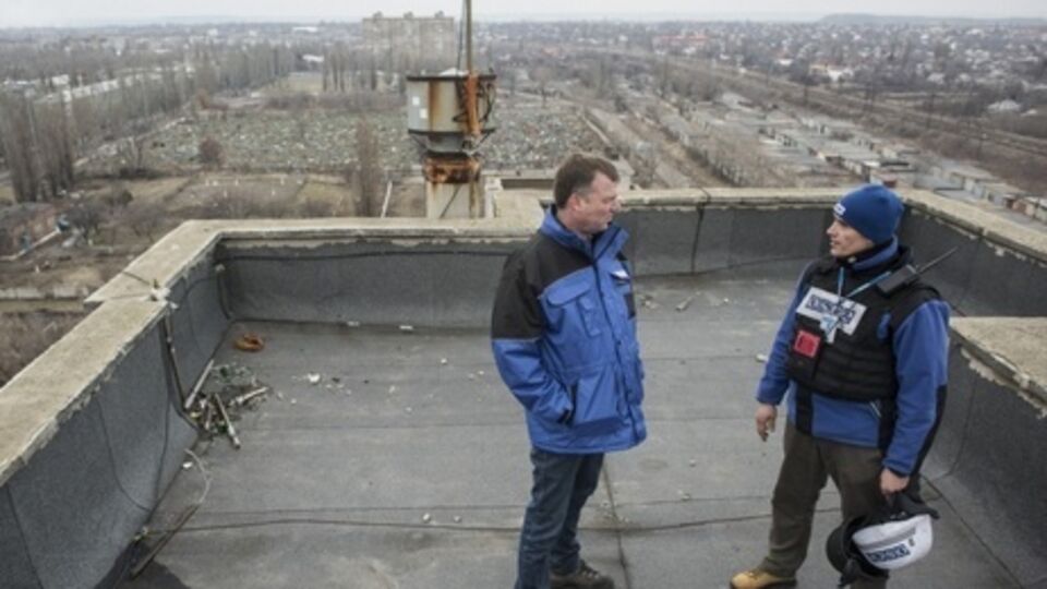 В СММ ОБСЕ заявили, что не пострадали в результате обстрела