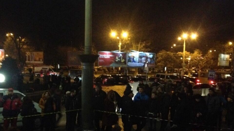 Во Львове провели эвакуацию на железнодорожном вокзале после сообщения о минировании