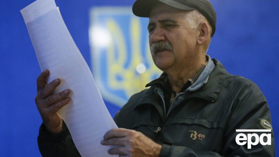 Ночь после перевыборов в Сватово прошла спокойно
